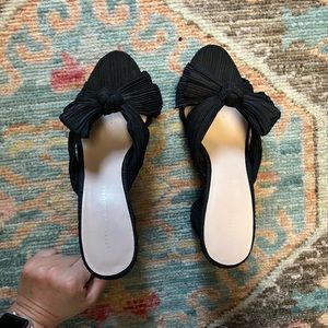 Loeffler Randall was penny mule